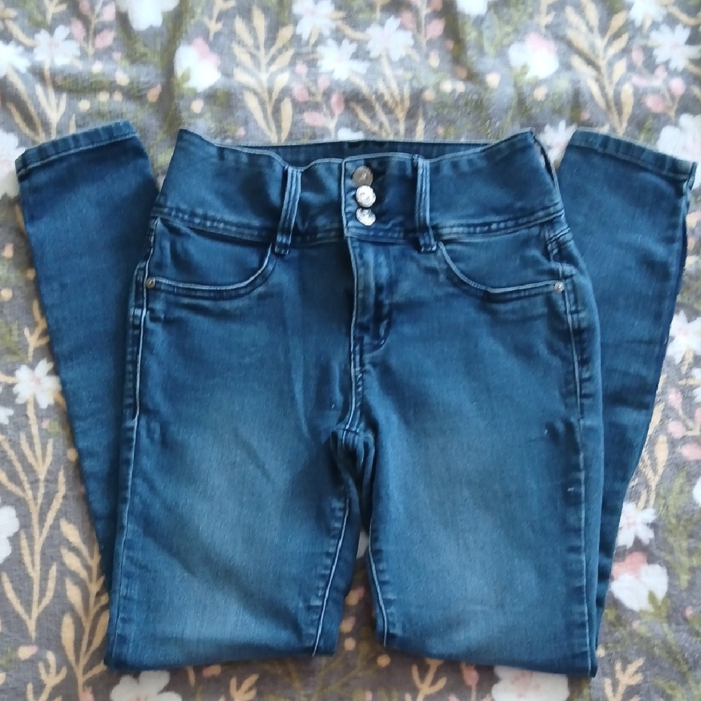 Wallflower Women's High Rise Dark Blue Jeans